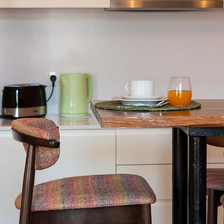 Joivy Sublime 2Br Apt On Restauradores Square Nearby Rossio Station Lisboa 外观 照片