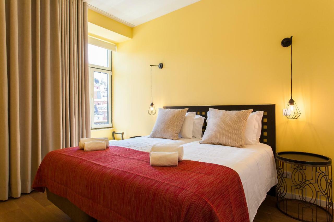 Joivy Sublime 2Br Apt On Restauradores Square Nearby Rossio Station Lisboa 外观 照片