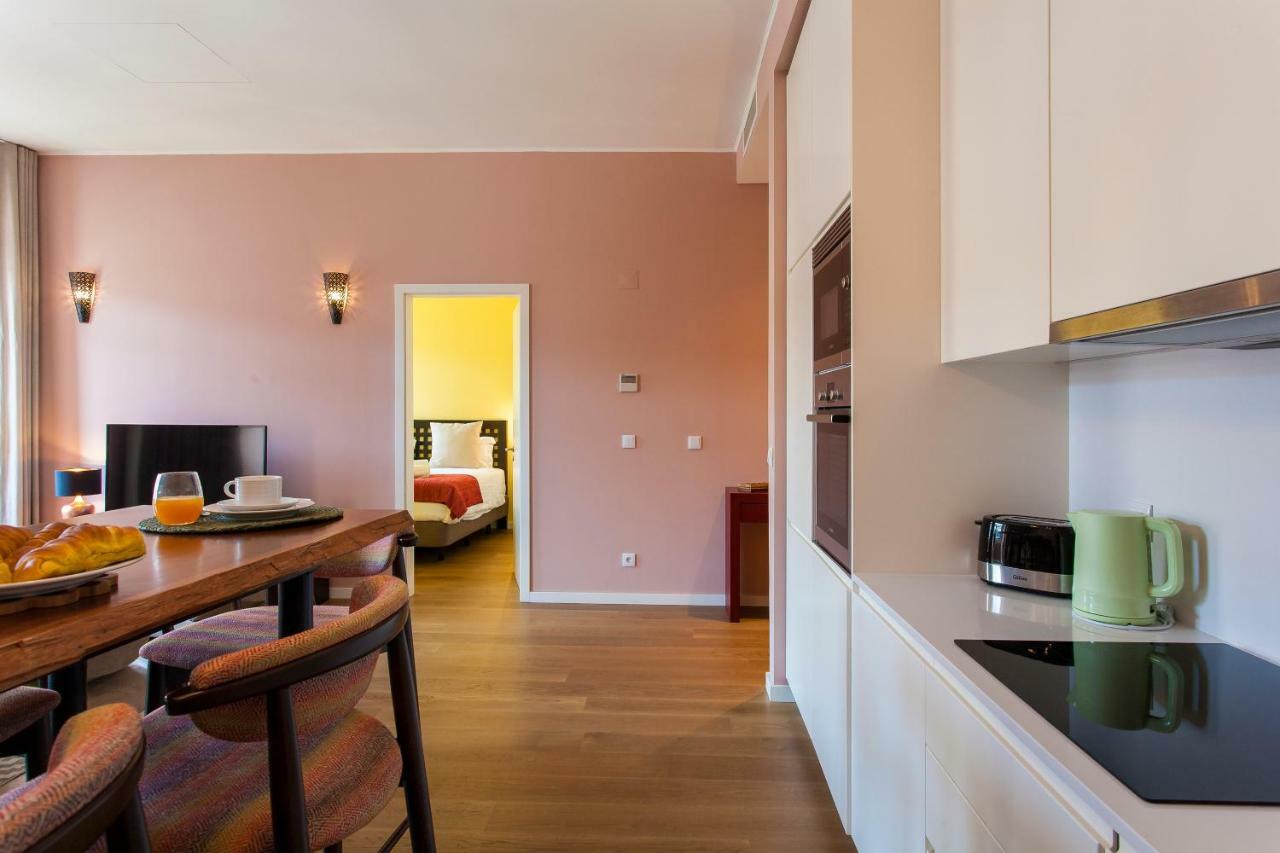 Joivy Sublime 2Br Apt On Restauradores Square Nearby Rossio Station Lisboa 外观 照片